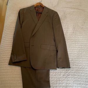 42 R Bonobos Suit